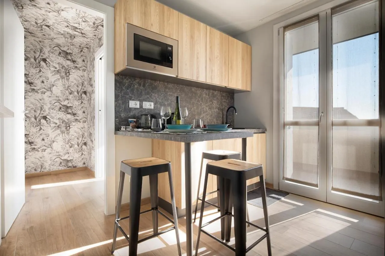 New San Raffaele Apartment With Free Parking And Air Conditioning Segrate